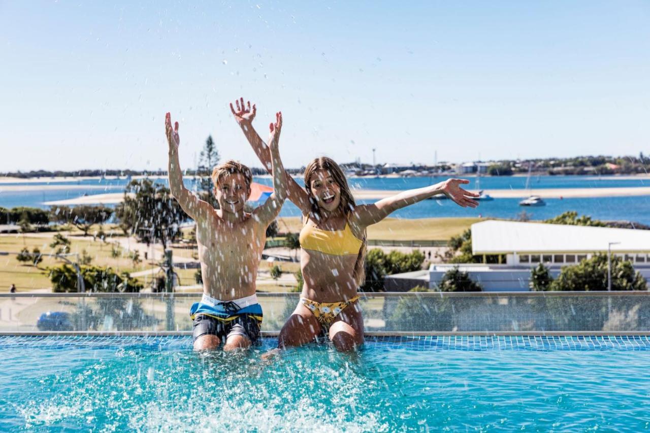 Sky Broadwater Apartments Southport Ngoại thất bức ảnh