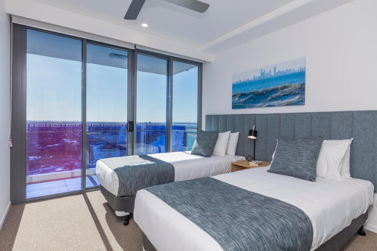 Sky Broadwater Apartments Southport Ngoại thất bức ảnh