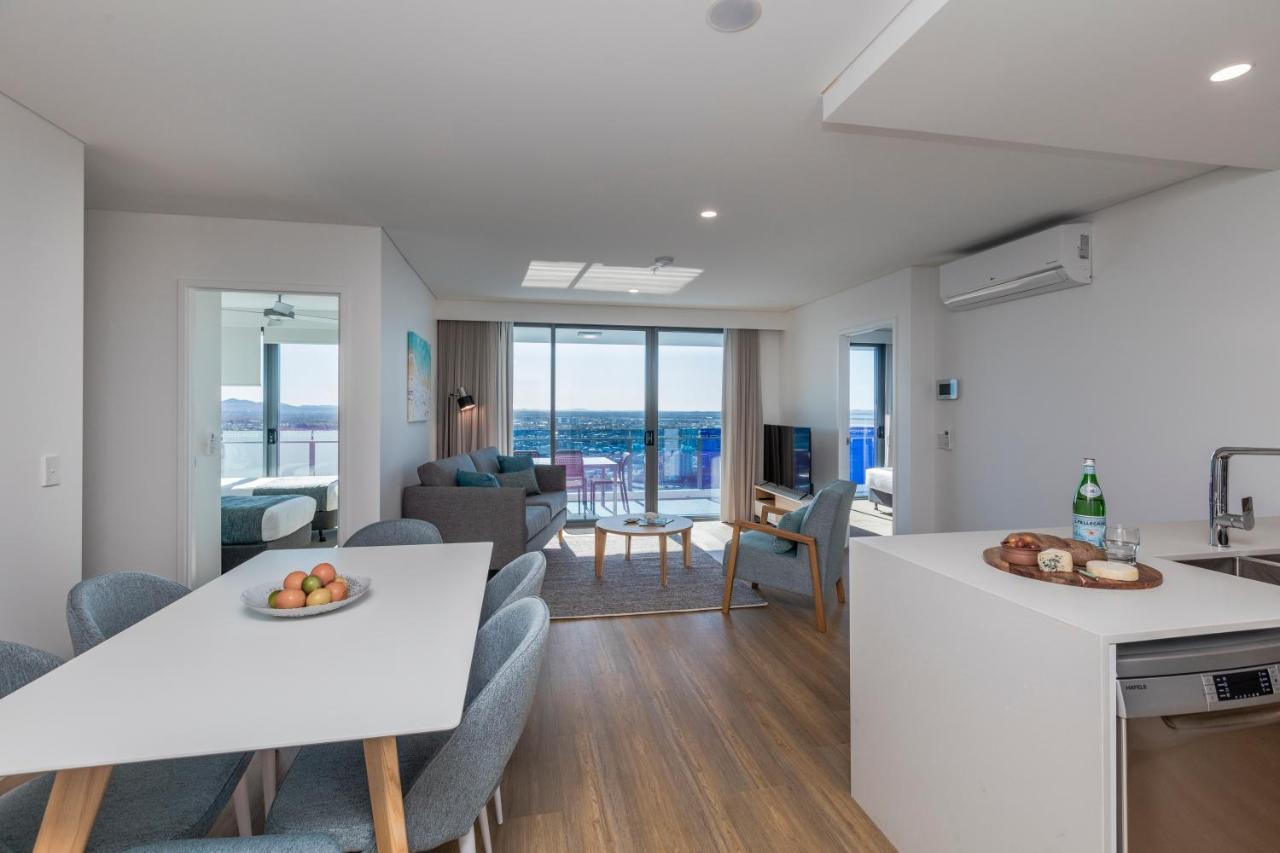 Sky Broadwater Apartments Southport Ngoại thất bức ảnh