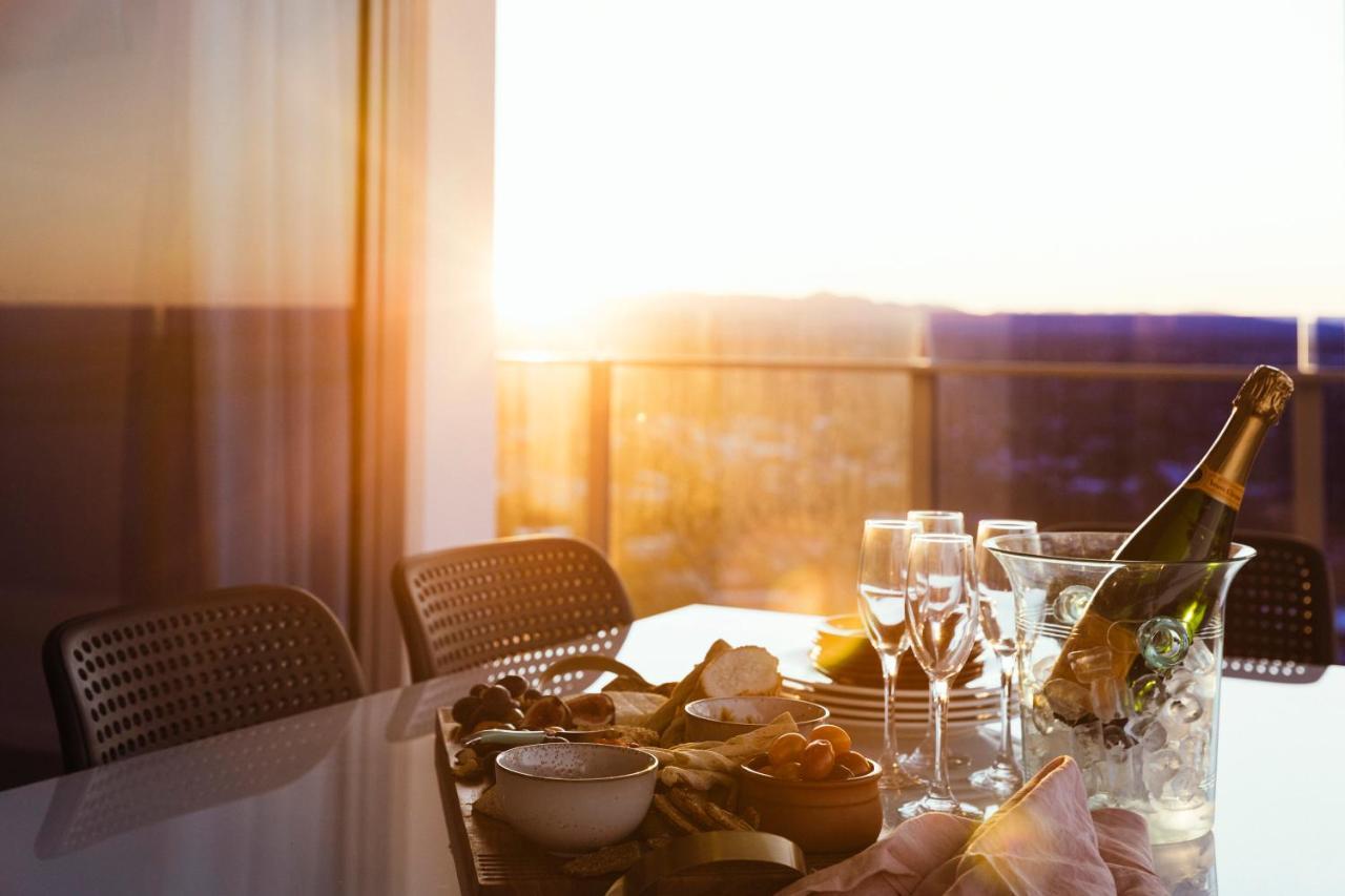Sky Broadwater Apartments Southport Ngoại thất bức ảnh